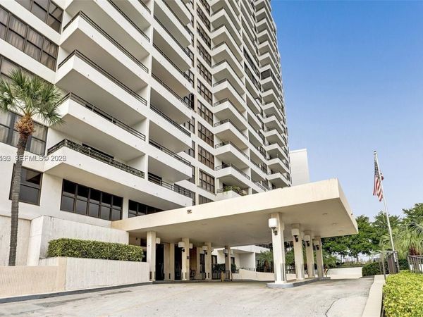 2500 Parkview Dr, Unit 1912, Hallandale Beach, FL 33009