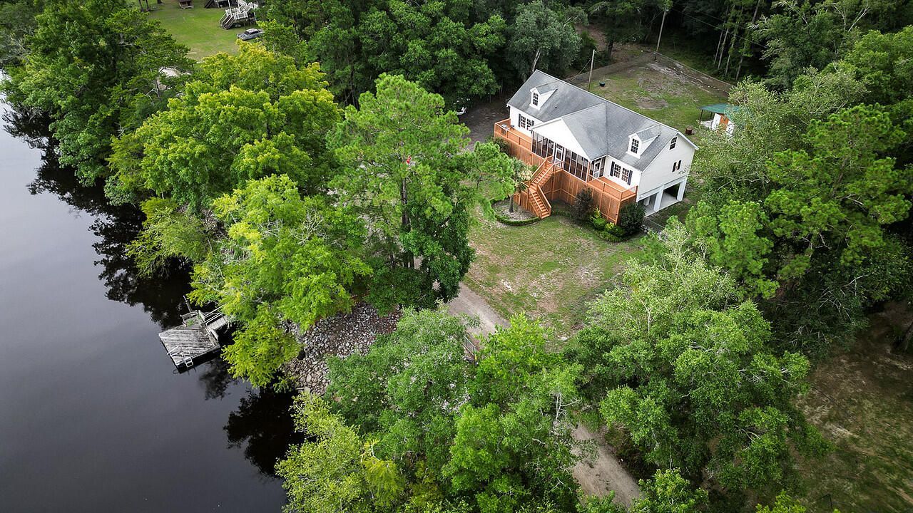 197 Hideaway Lane Photo 4