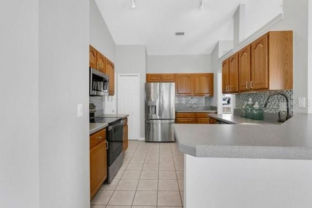 33910 Linda Lane, Leesburg, FL 34788 Photo