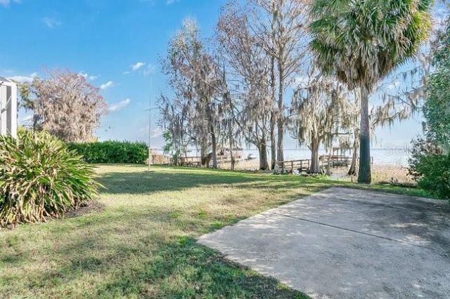 33910 Linda Lane, Leesburg, FL 34788 Photo