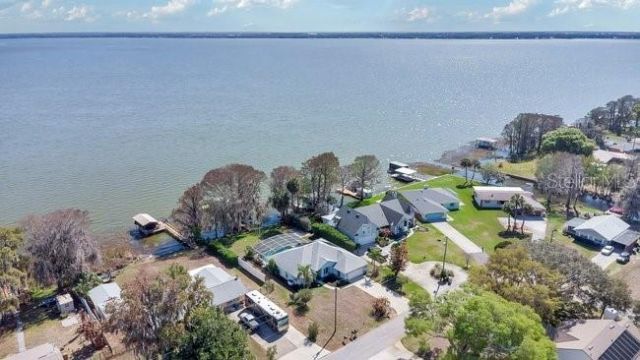 33910 Linda Lane, Leesburg, FL 34788 Photo