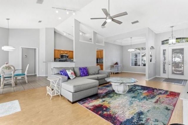 33910 Linda Lane, Leesburg, FL 34788 Photo