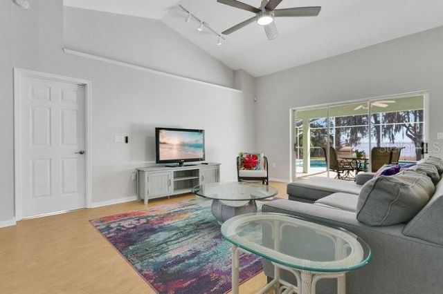 33910 Linda Lane, Leesburg, FL 34788 Photo