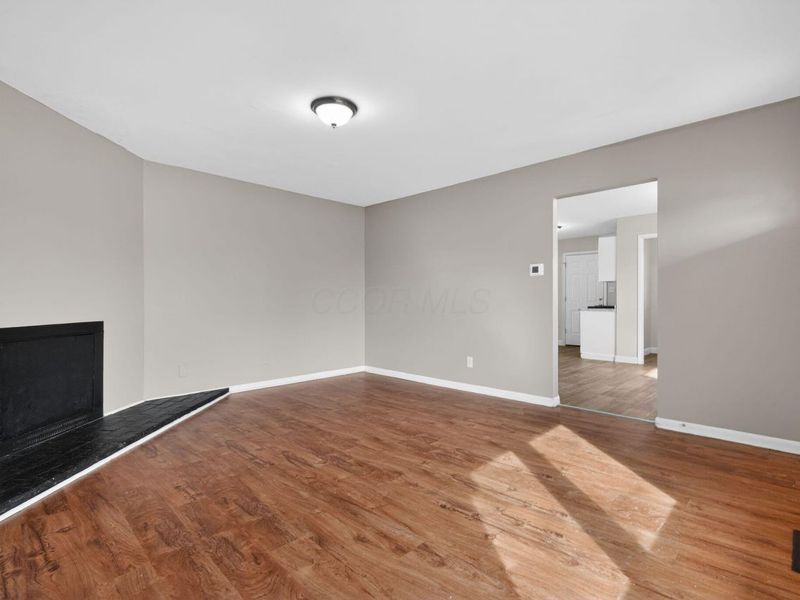 212 E Alcott Road, Columbus, OH 43207 Photo 3