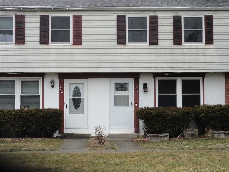 102 Concord Farm Road, Englewood, OH 45322 Photo 1