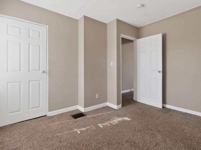 2145 Argyle Drive, Columbus, OH 43219 Photo 14