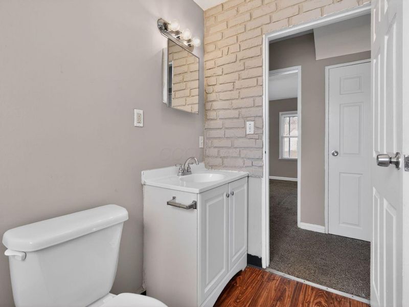 2145 Argyle Drive, Columbus, OH 43219 Photo 16