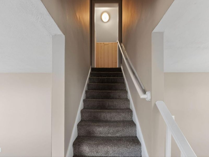 2145 Argyle Drive, Columbus, OH 43219 Photo 17