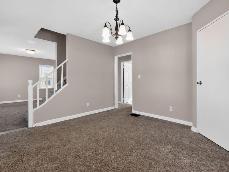 2145 Argyle Drive, Columbus, OH 43219 Photo 5