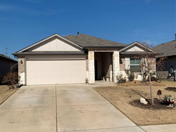 606 Quarton DR, Hutto, TX 78634