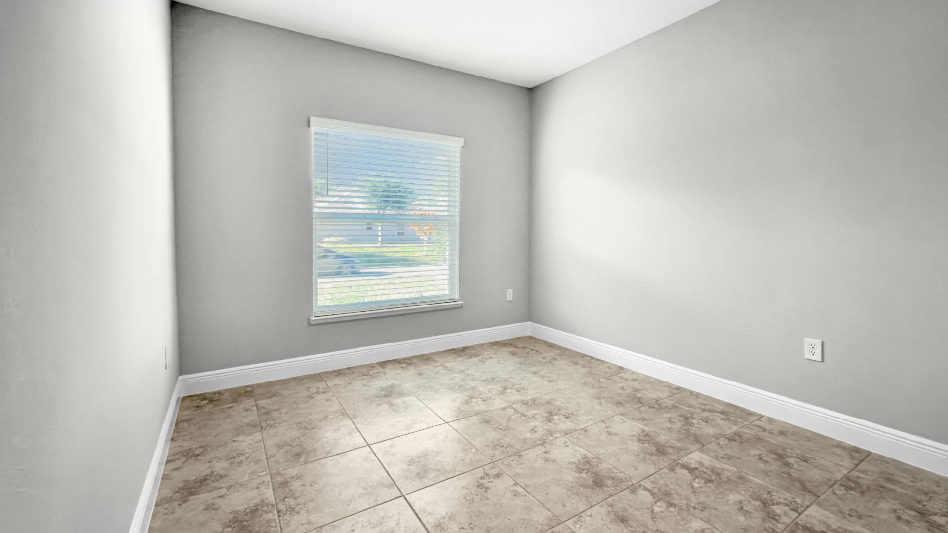 594 Bayharbor Terrace, Sebastian, FL 32958 Photo