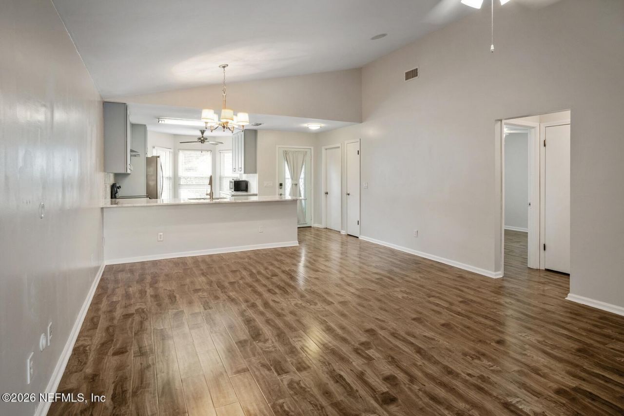 1329 Cove Landing Drive, Jacksonville, FL 32233 Photo