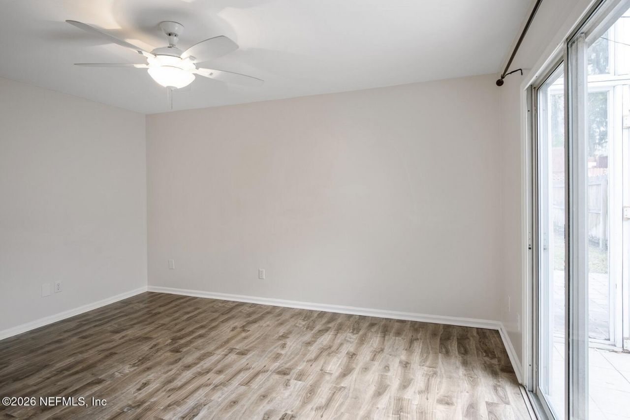 1329 Cove Landing Drive, Jacksonville, FL 32233 Photo