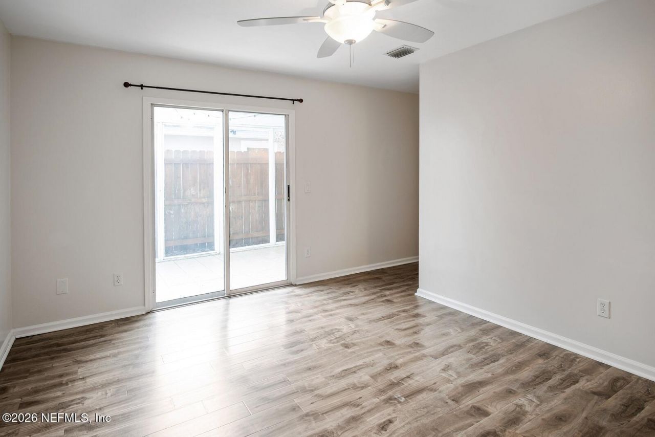 1329 Cove Landing Drive, Jacksonville, FL 32233 Photo