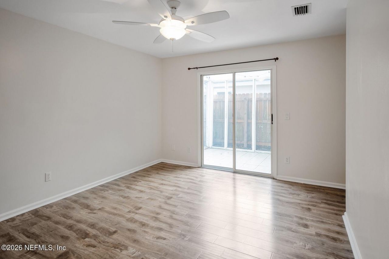 1329 Cove Landing Drive, Jacksonville, FL 32233 Photo