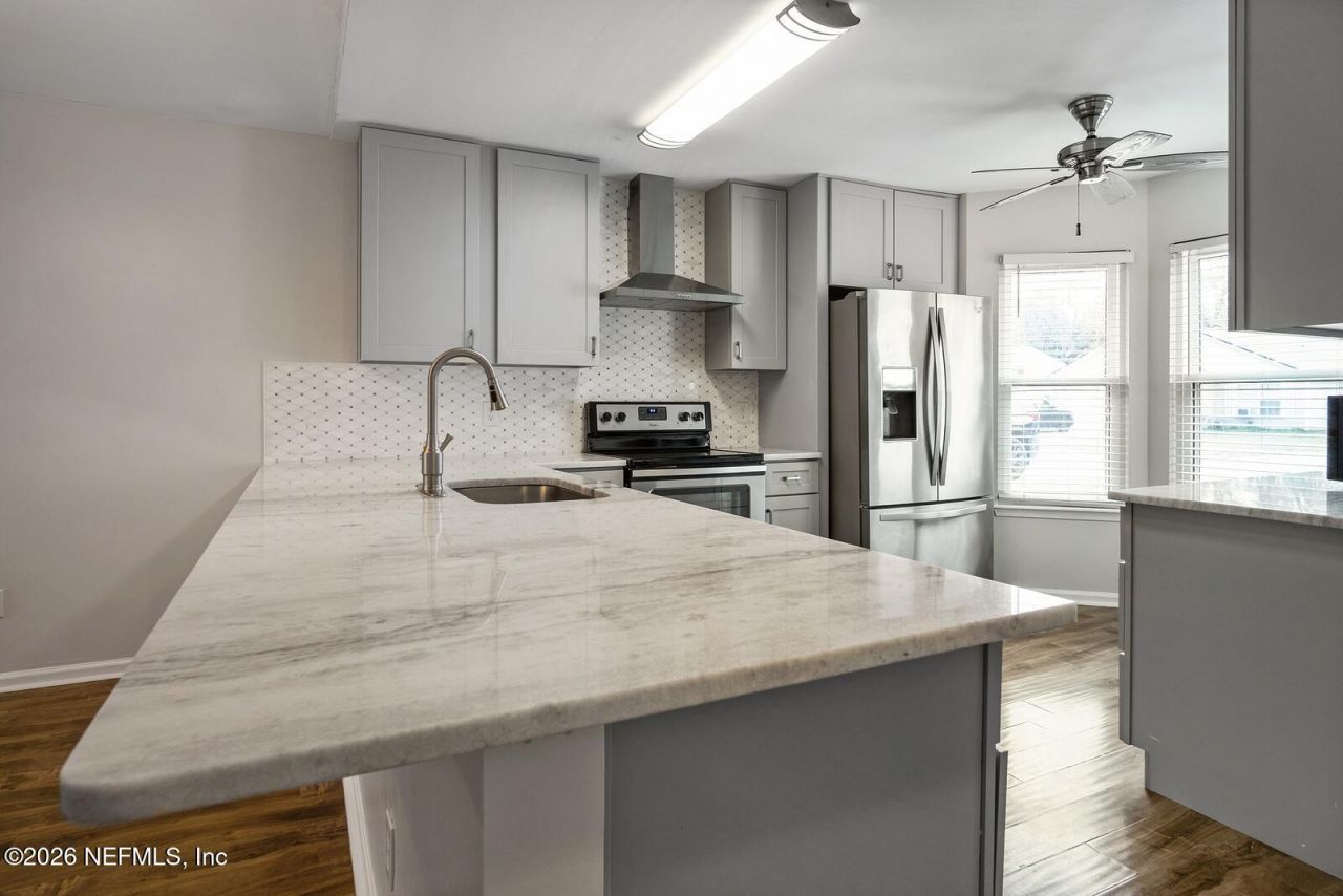 1329 Cove Landing Drive, Jacksonville, FL 32233 Photo