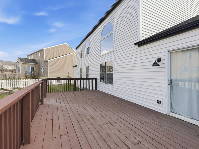 207 Autumn Leaves Way, Johnstown, OH 43031 Photo 9