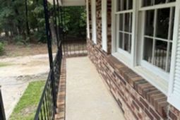 216 Cricket Road photo 4