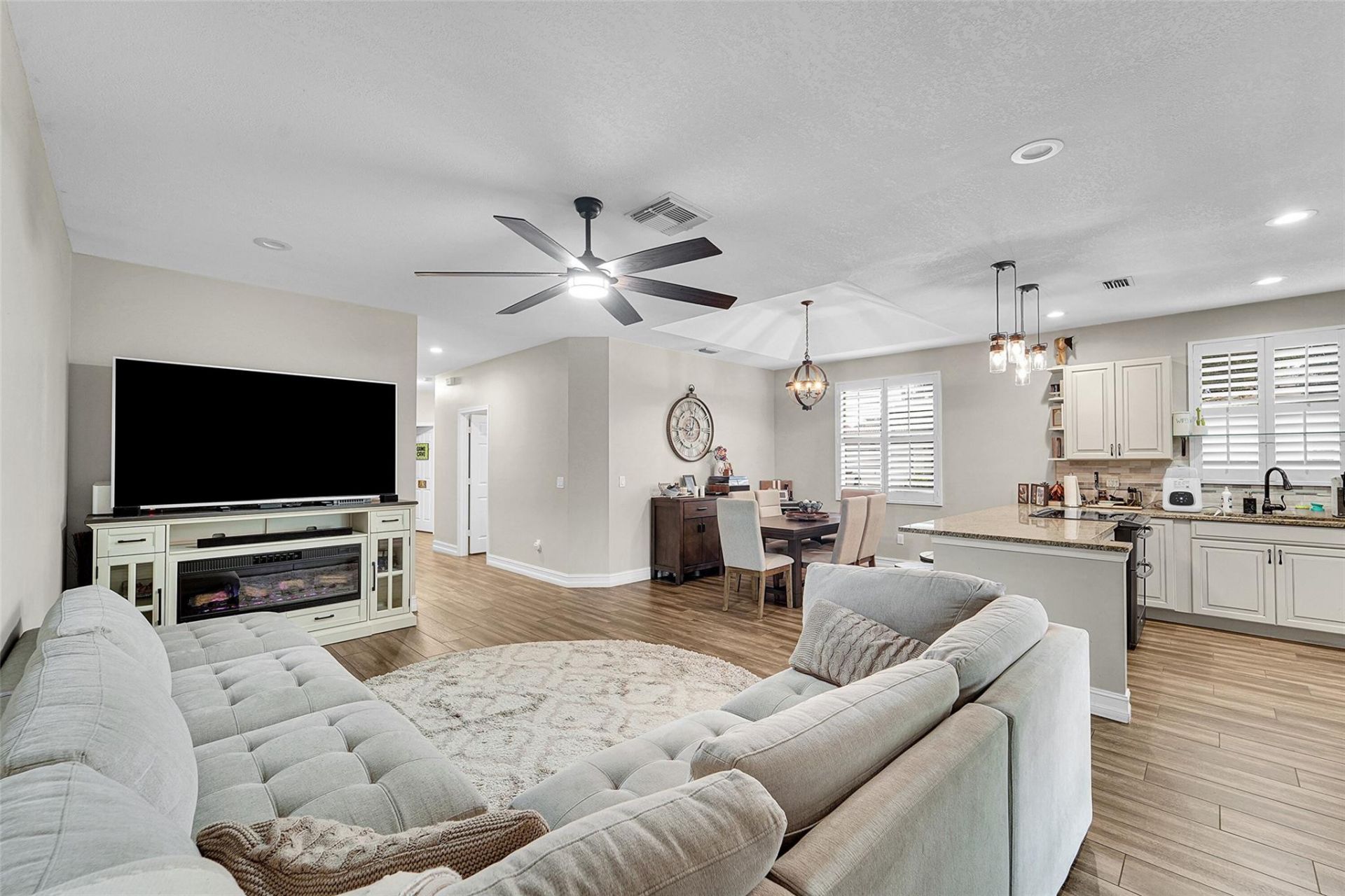 10801 Grant Way, Boynton Beach, FL 33437 Photo