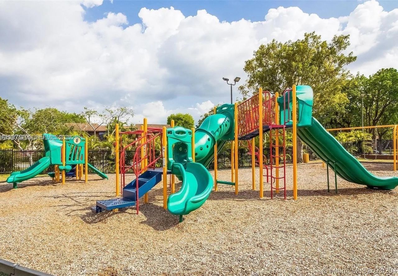 6937 SW 115th Pl, Unit C37, Miami, FL 33173 Photo