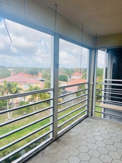 3251 Holiday Springs Blvd, Unit 403, Margate, FL 33063 Photo