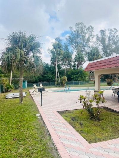 3251 Holiday Springs Blvd, Unit 403, Margate, FL 33063 Photo
