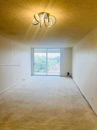 3251 Holiday Springs Blvd, Unit 403, Margate, FL 33063 Photo