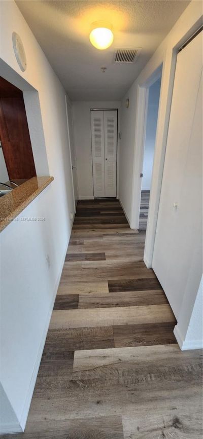 36 NW 6th Ave , Unit 403, Miami, FL 33128 Photo