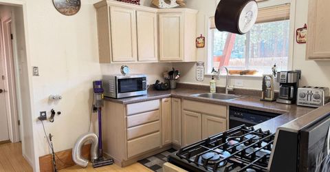 810 Merced Avenue, South Lake Tahoe, CA 96150 Photo