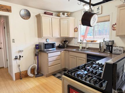 810 Merced Avenue, South Lake Tahoe, CA 96150 Photo