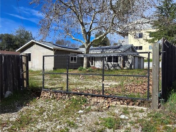 13920 Manakee, Clearlake, CA 95422