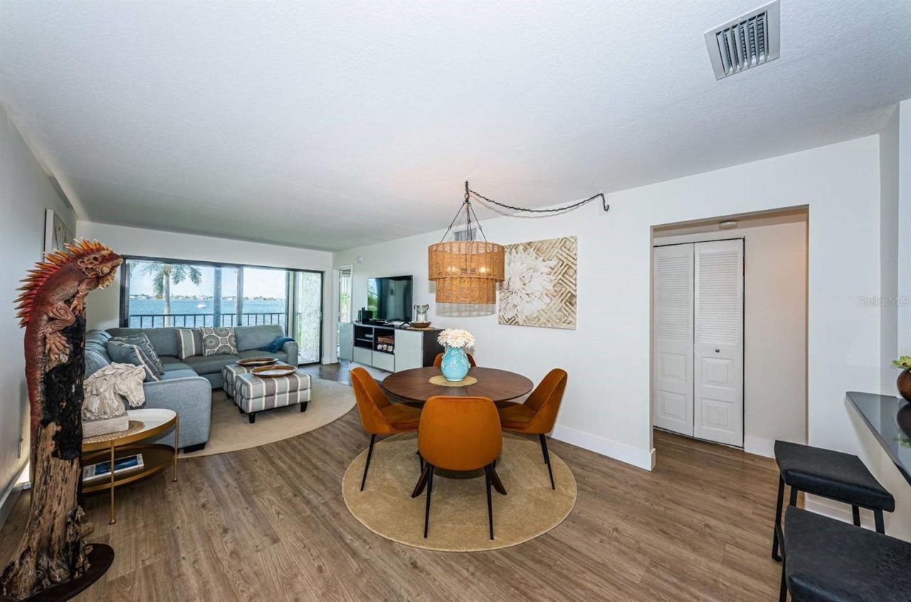 6365 Bahia Del Mar Boulevard , Unit 210, Saint Petersburg, FL 33715 Photo