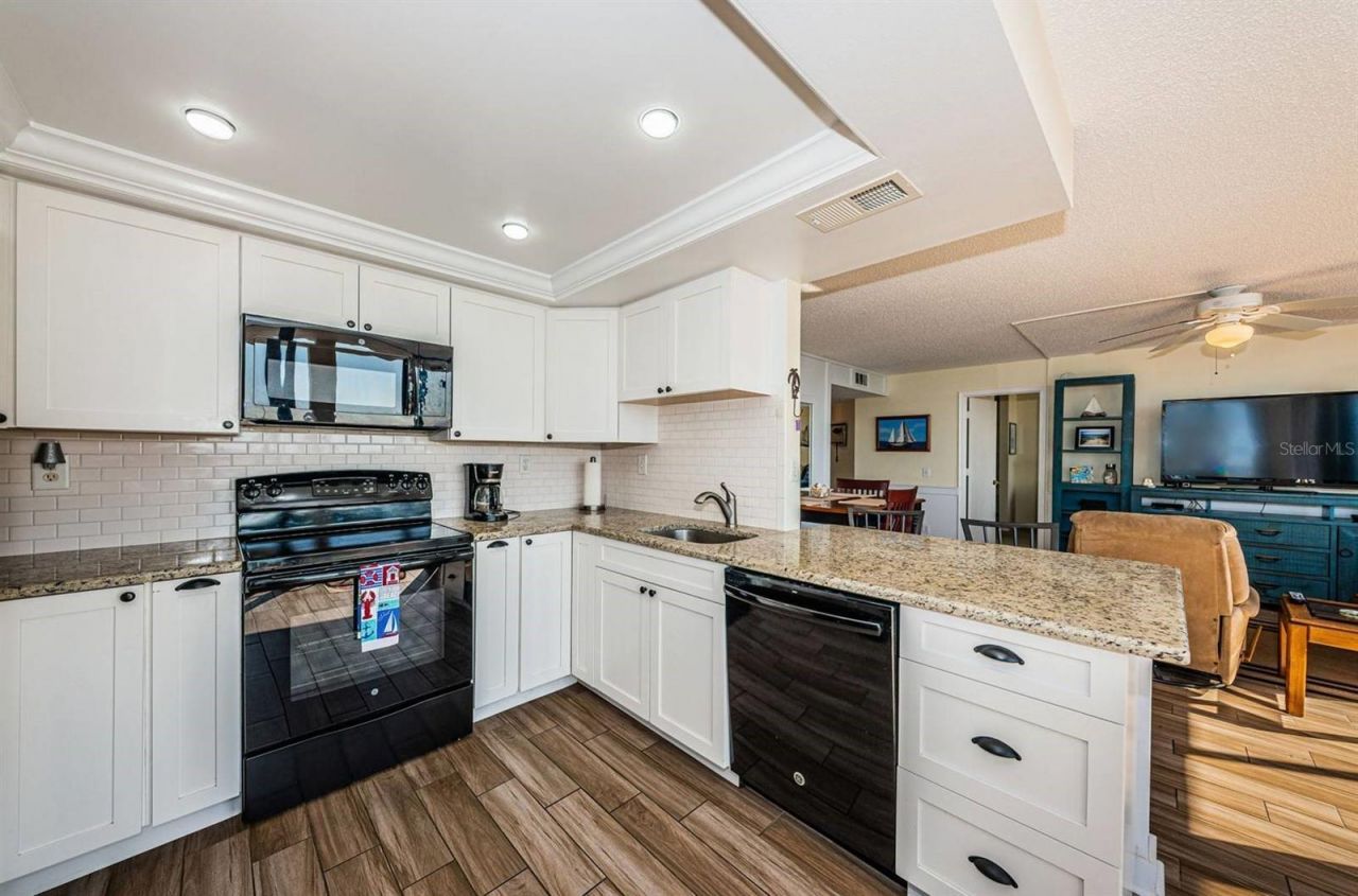 6357 Bahia Del Mar Boulevard , Unit 408, Saint Petersburg, FL 33715 Photo