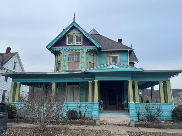 800 Main Street, Sistersville, WV 26175