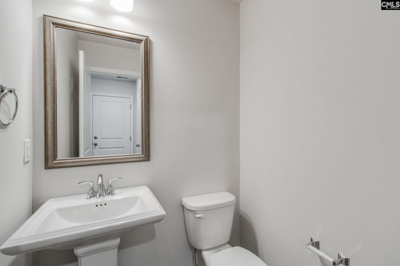 3920 Elmira Street Photo 14