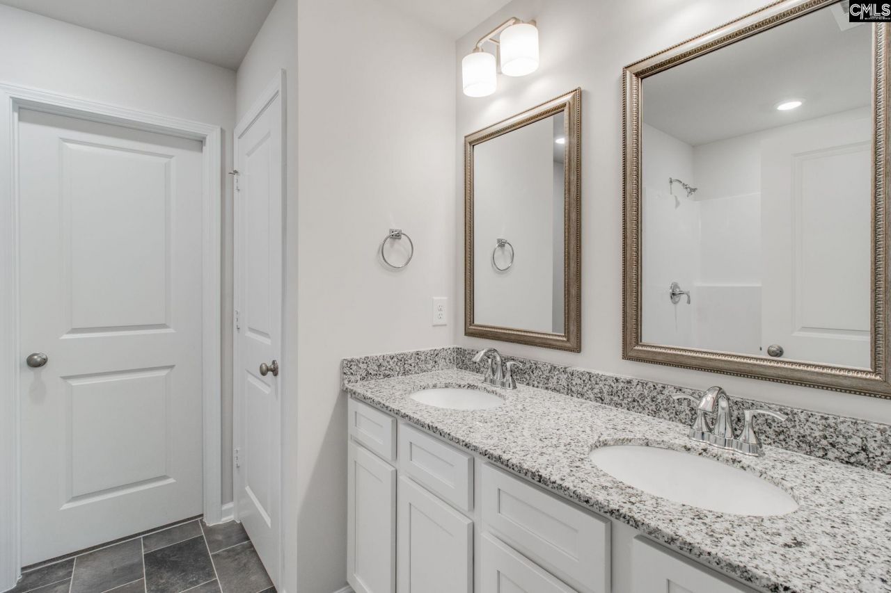 3920 Elmira Street Photo 18