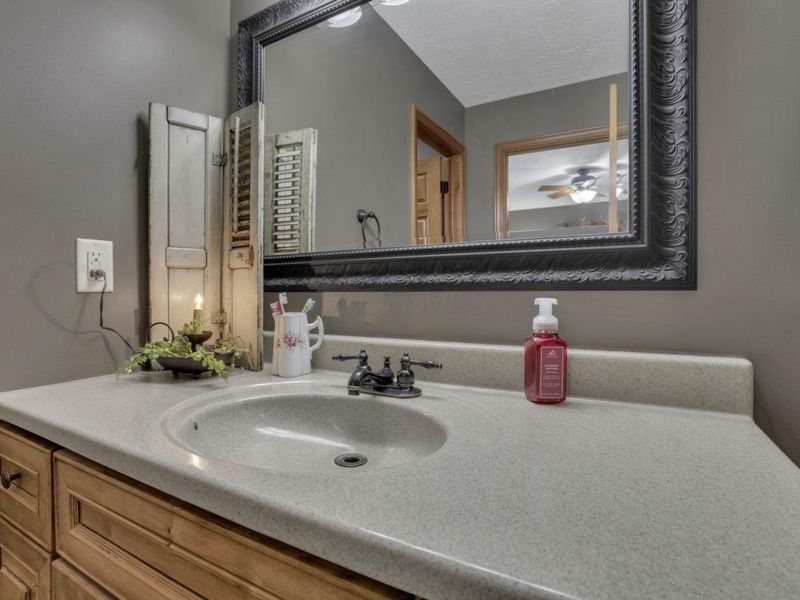 2057 Fout Road, Unit 3, Frankfort, OH 45628 Photo 35