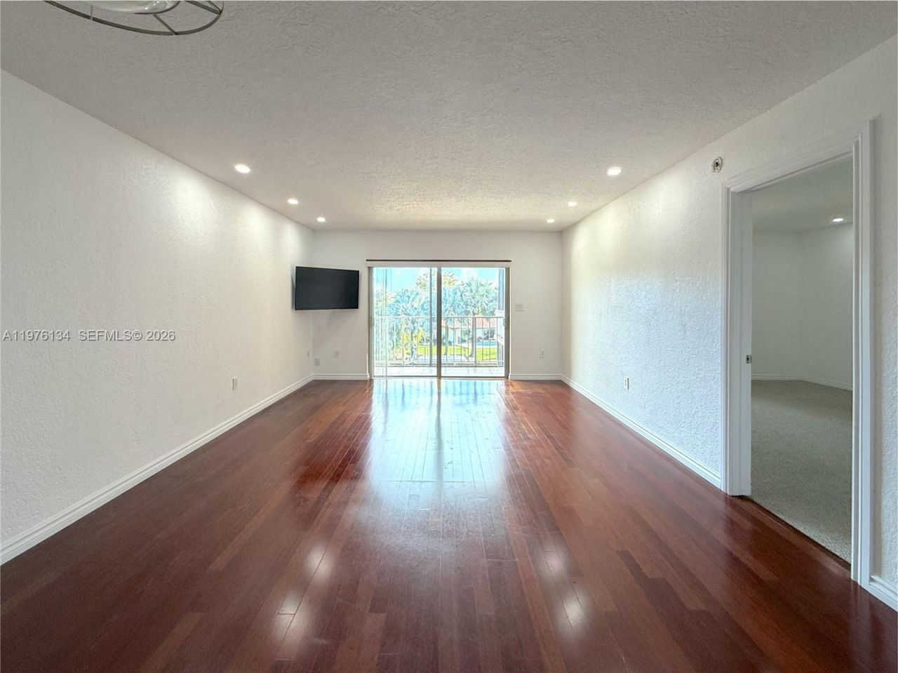 2640 NE 135th St, Unit 305, North Miami, FL 33181 Photo