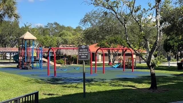 101 SW 117th Ave , Unit 7305, Pembroke Pines, FL 33025 Photo