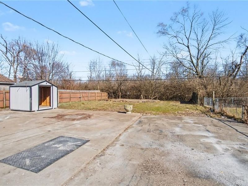 421 Marchmont Drive, Fairborn, OH 45324 Photo 19