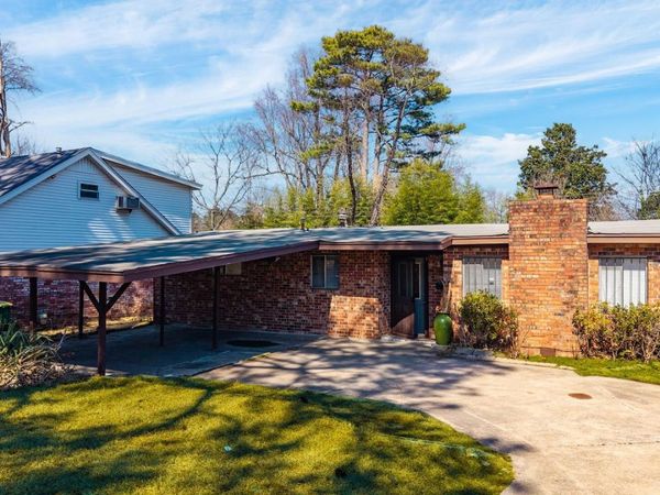 9304 6th Street, Little Rock, AR 72205