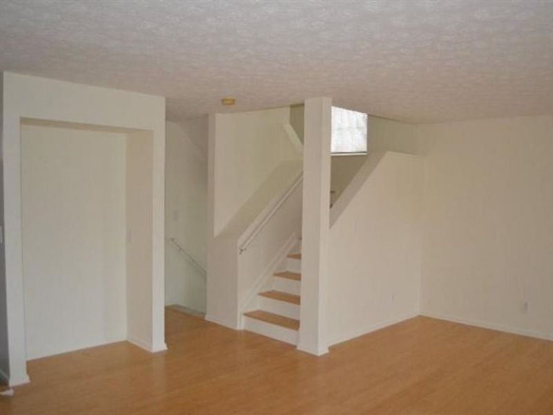 10555 Montgomery Road, Unit 72, Montgomery, OH 45242 Photo 4