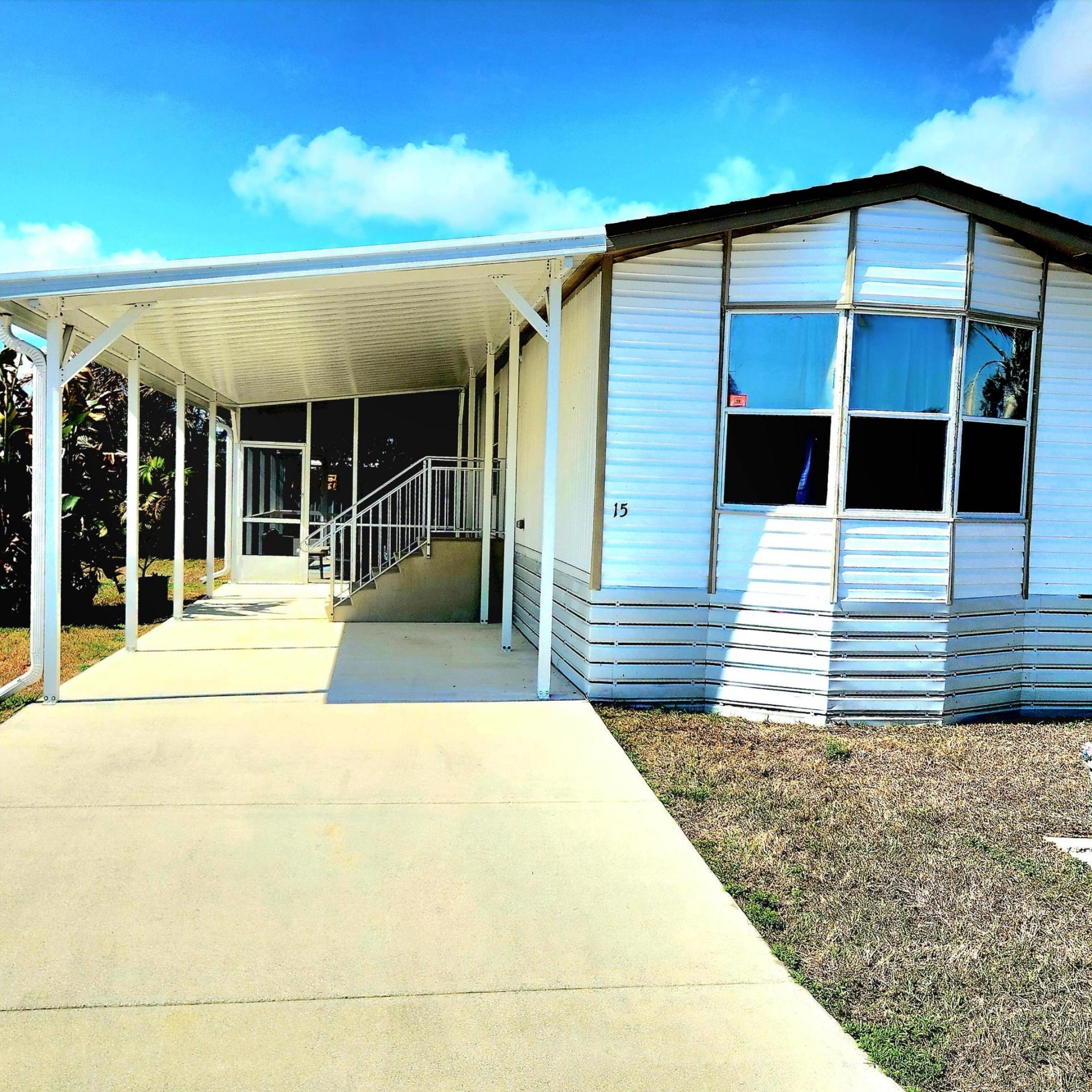 15 Alta Loma, Port Saint Lucie, FL 34952 Photo