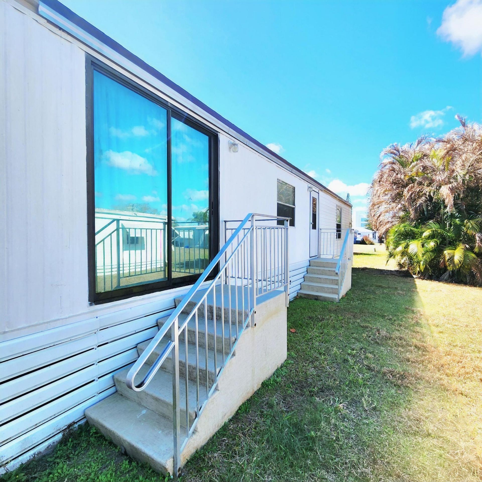 15 Alta Loma, Port Saint Lucie, FL 34952 Photo