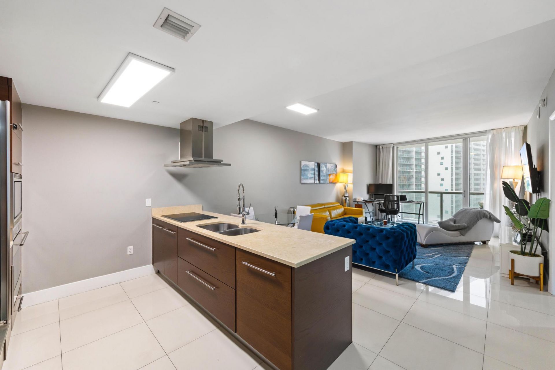 485 Brickell Avenue, Unit 2506, Miami, FL 33131 Photo