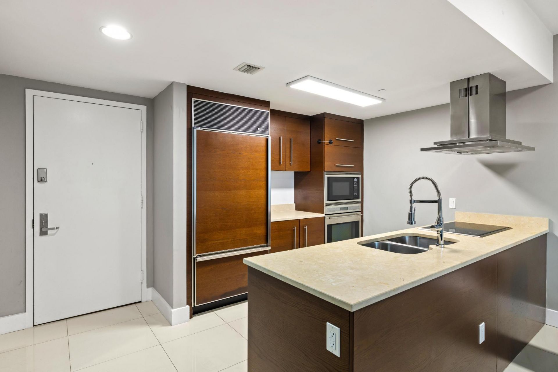 485 Brickell Avenue, Unit 2506, Miami, FL 33131 Photo