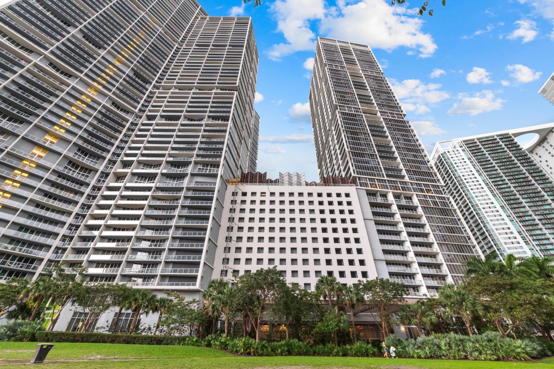 485 Brickell Avenue, Unit 2506, Miami, FL 33131 Photo