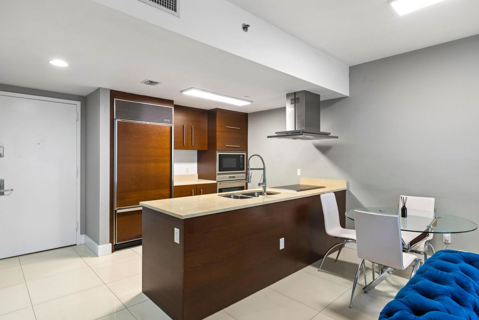 485 Brickell Avenue, Unit 2506, Miami, FL 33131 Photo