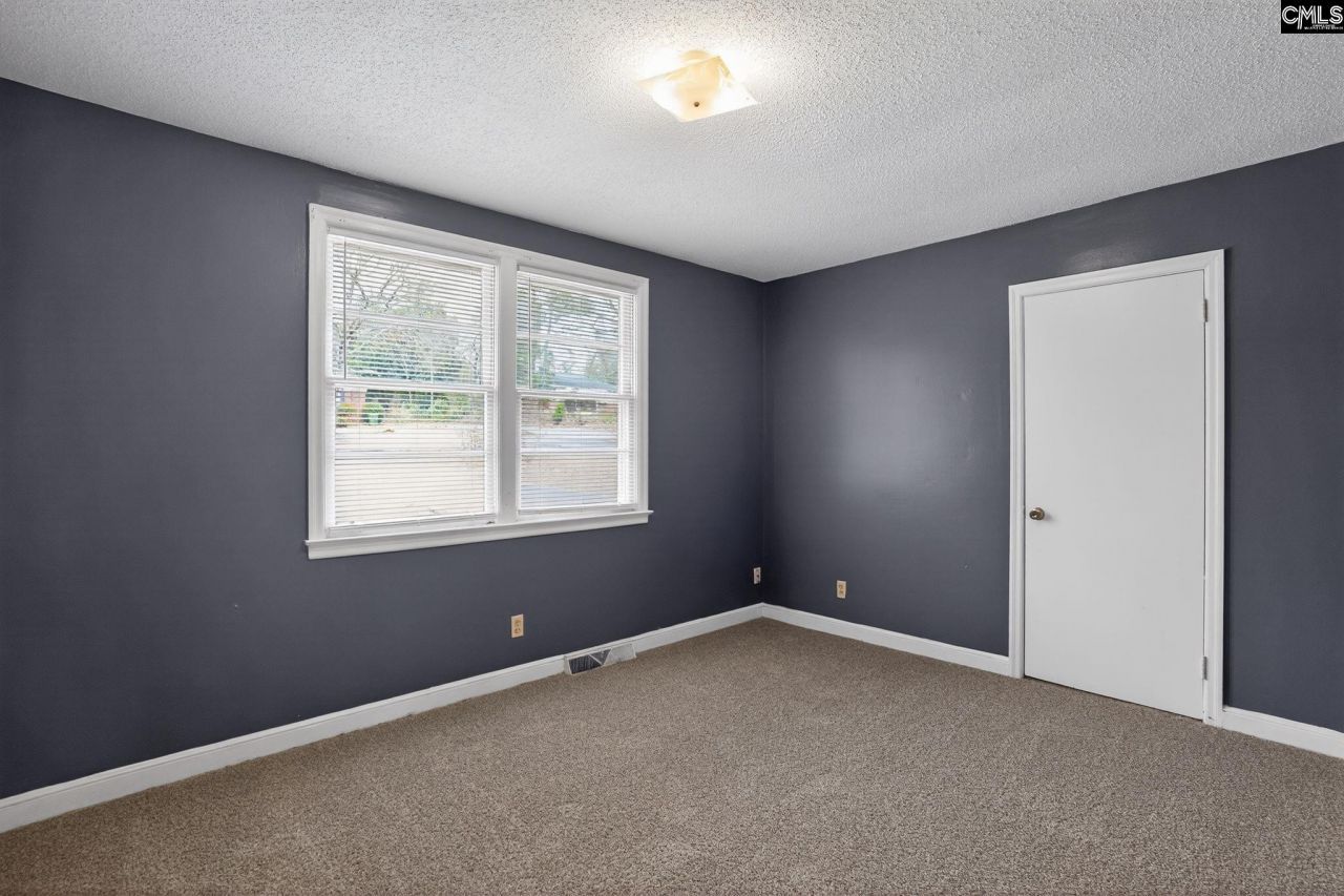 7216 Clifford Drive  Photo 10