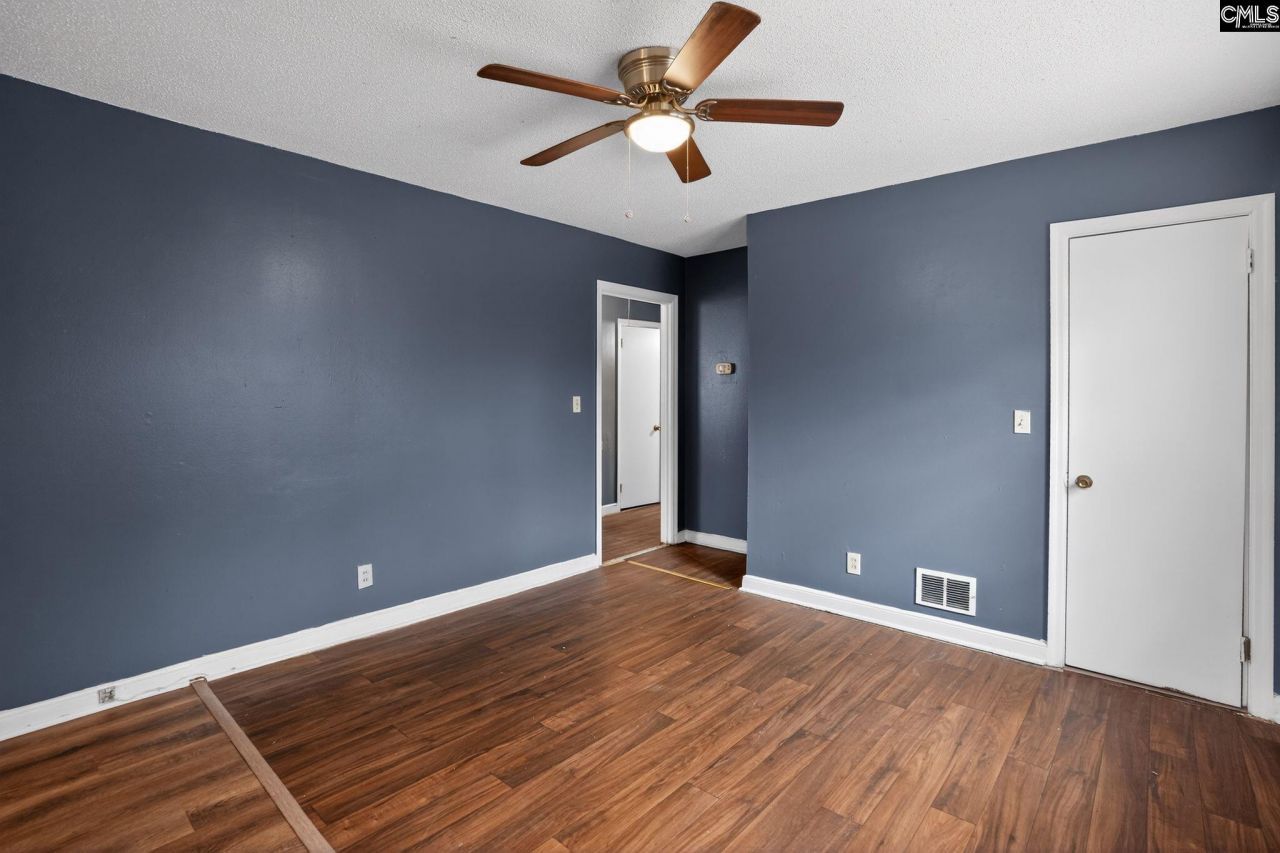 7216 Clifford Drive  Photo 22